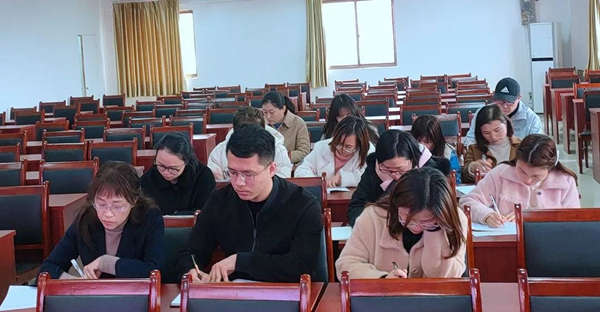 正在上傳...
